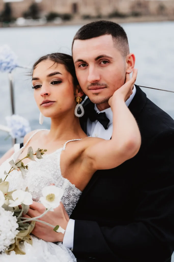 Hochzeitsfotograf Bielefeld Liebevolle Blicke über die Wellen hinweg